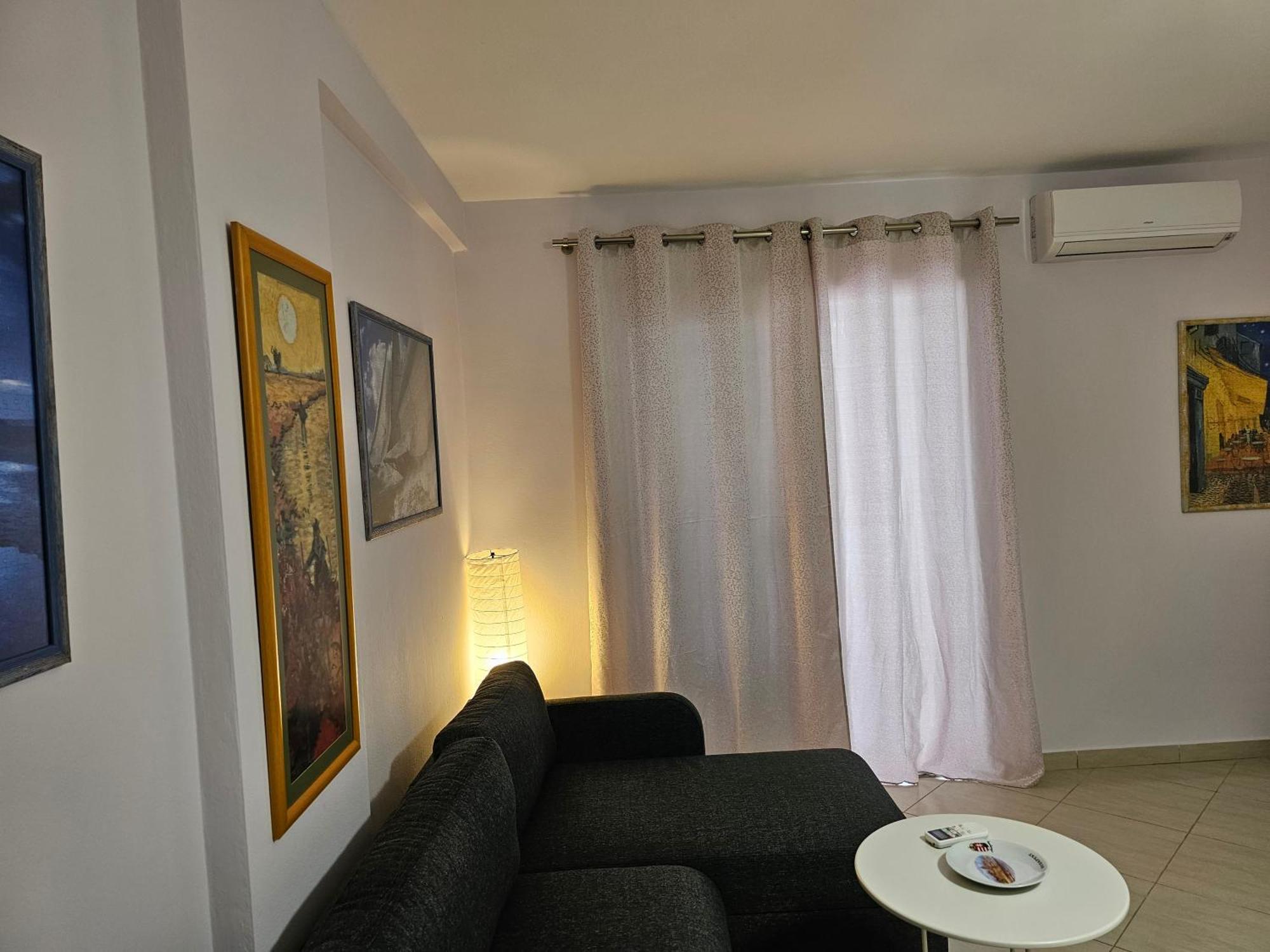 Bral Apartments 8 Two-Bedroom Beachfront Durrës Exteriör bild